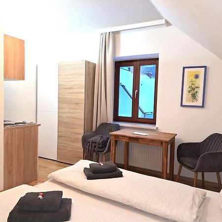 Goessl, Apartement Und Doppelzimmer Mariazell Exterior foto
